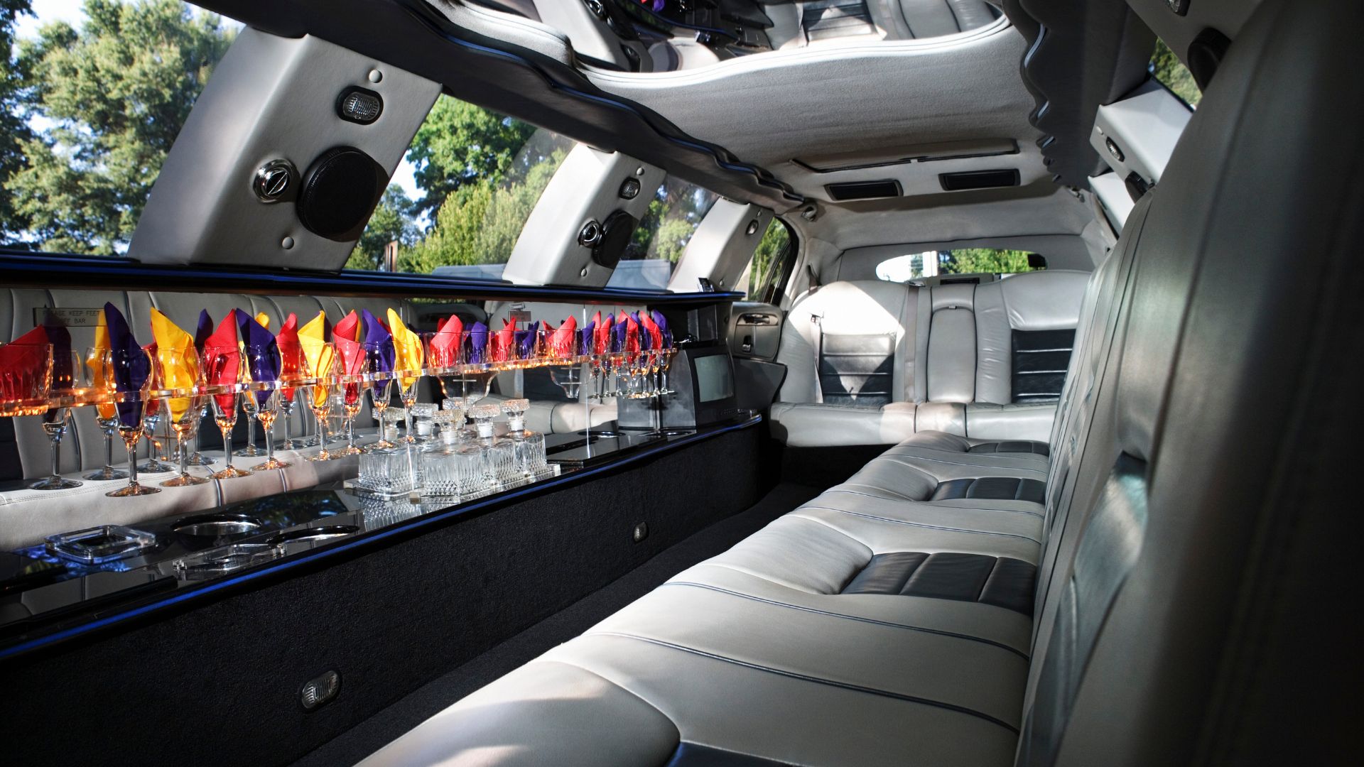 limo form bg cover